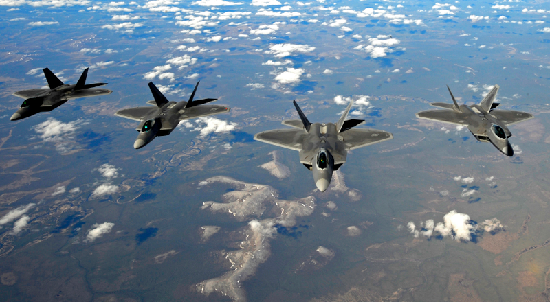 Illustration for article titled 50 Totally Stunning Combat Aircraft Photos Taken Around Alaska